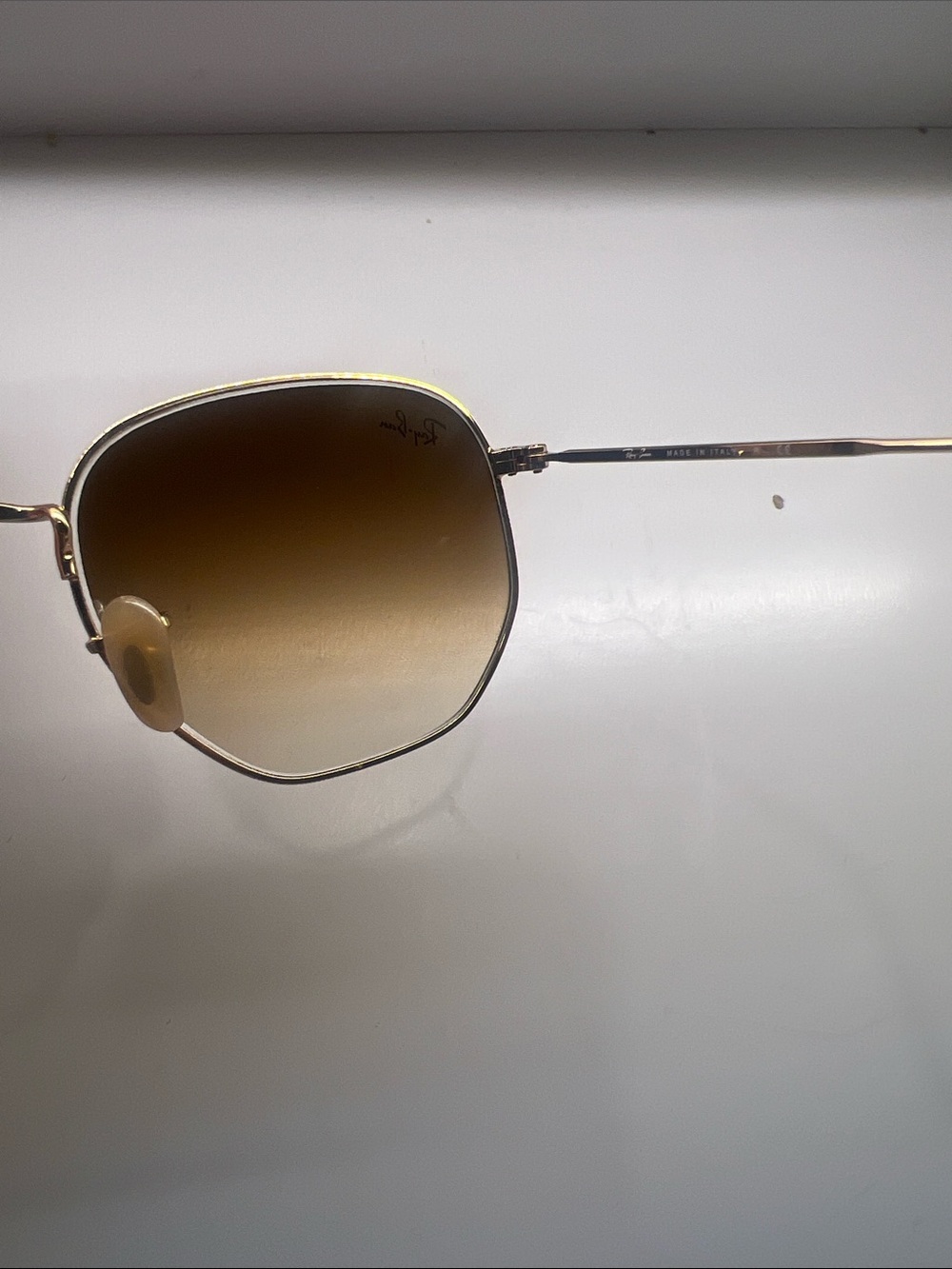 Ray-Ban Gold Frame Brown Sunglasses with Leather Case Hexagon Flat lenses - Picture 4 of 7